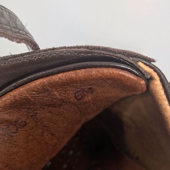 Donald J Pliner Made in Italy Leather Mesh Slip on - Picture 9 of 10